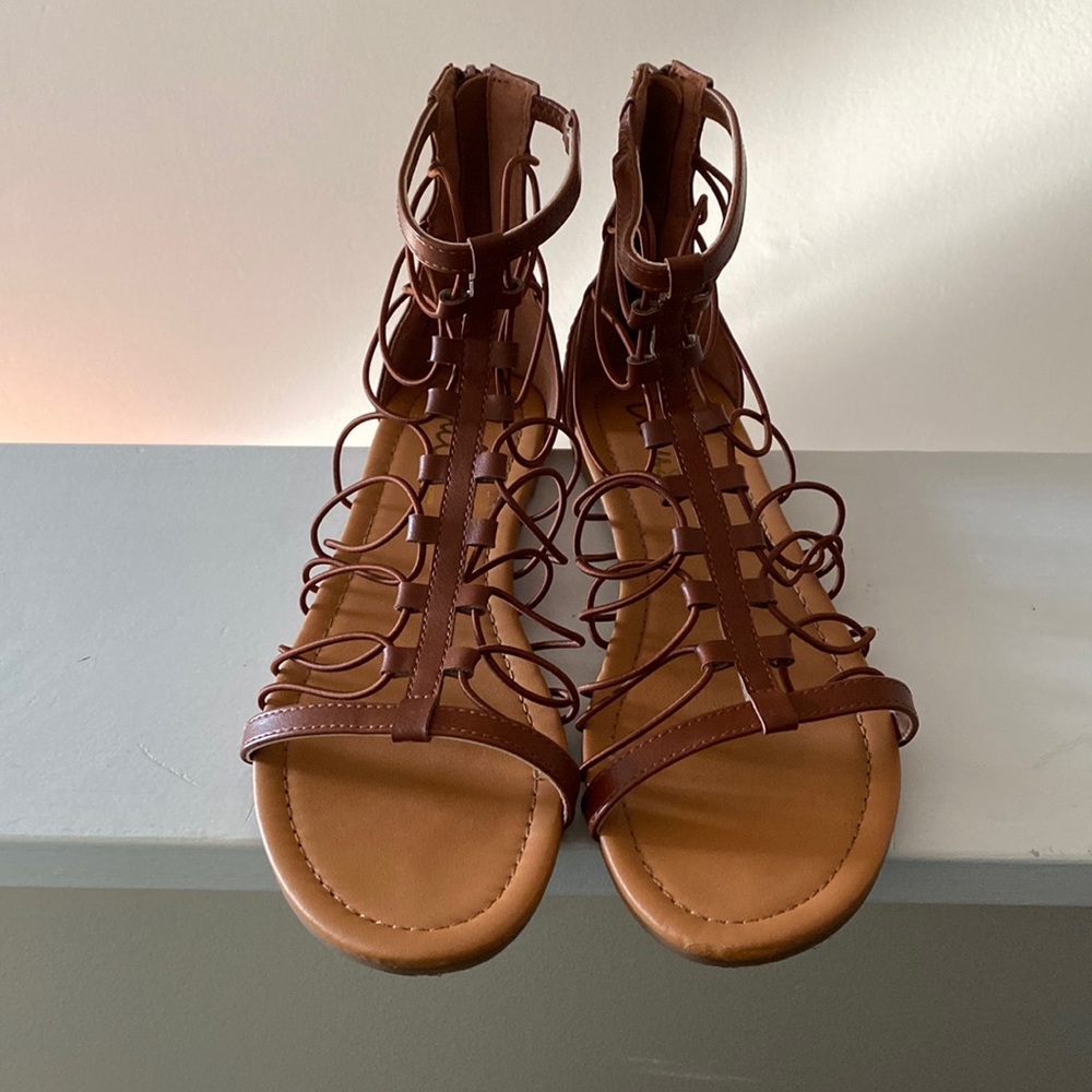 LuLu’s Jora Cognac Gladiator Sandals
